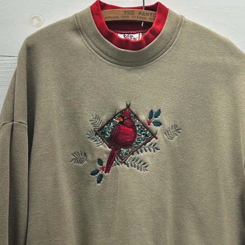 Top‎ Stitch Cardinal Sweatshirt Women XL Tan Excellent Embroidered Double Collar